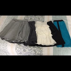♦️SOLD♦️Skirt Bundle 👗